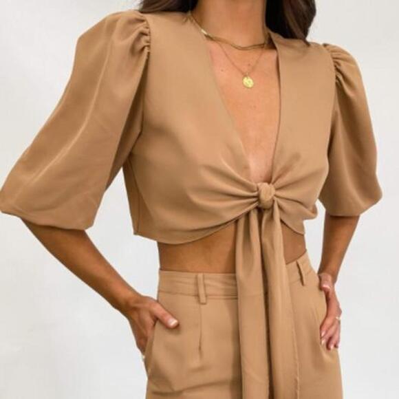 Pretty Lavish Jamie Crop Tie Knot Blouse & Wide Leg Trouser Pants Set Tan US 4 - Picture 2 of 15